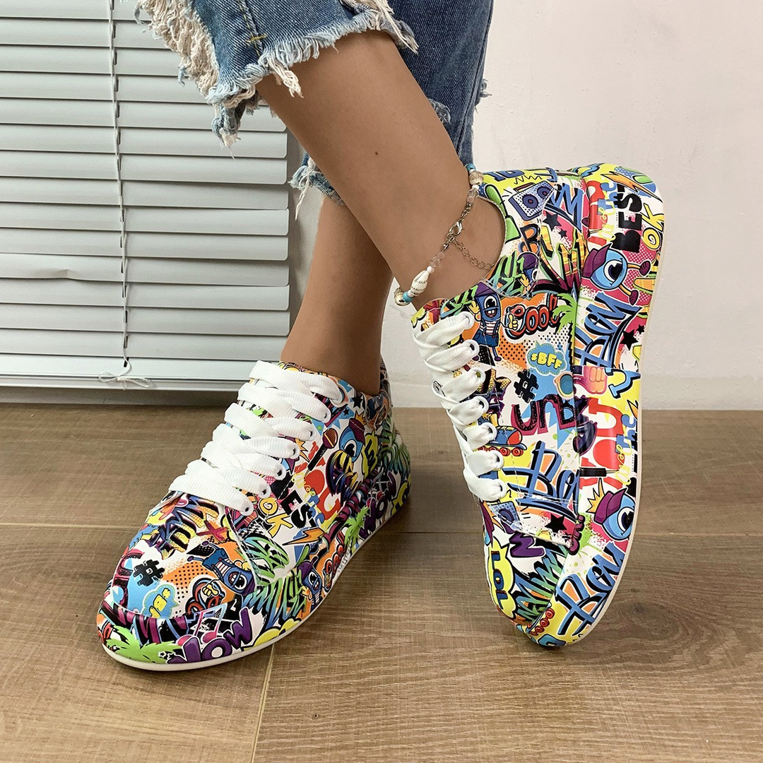 Women's Orthopedic Sneaker with Graphic Print (5)